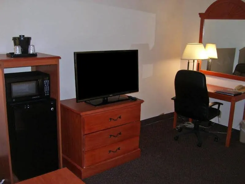Comfort Inn Airport Memphis 2*,