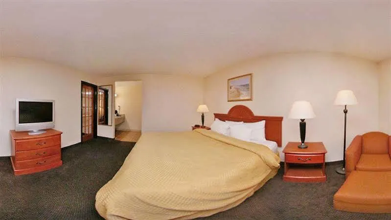 Comfort Inn Airport Memphis Hotel